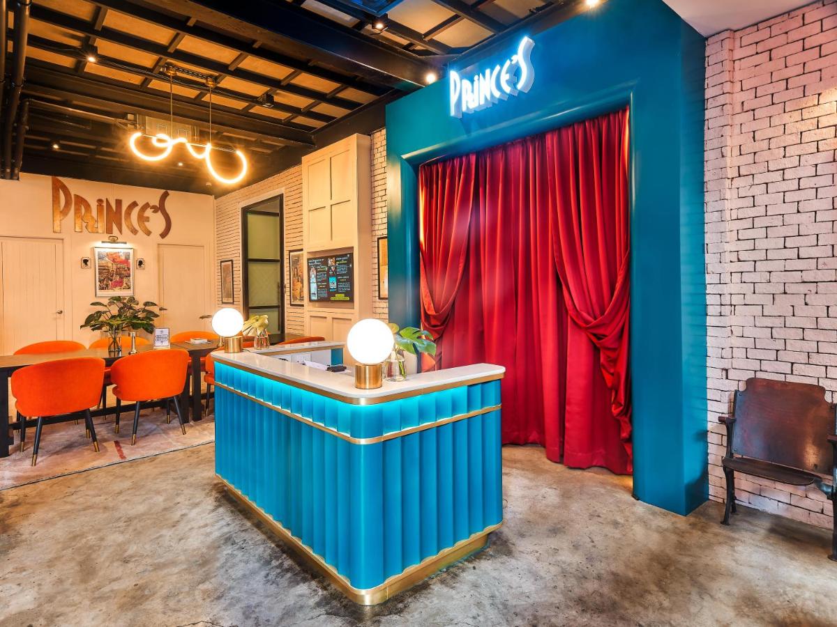 Prince Theatre Heritage Stay Hostel - Silom 7 Prince Theatre Heritage Stay Hostel - Silom 7
