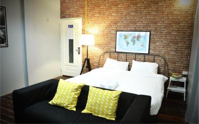 Goodfellas Thong lo Hostel #Check in time needed# 2 Goodfellas Thong lo Hostel #Check in time needed# 2