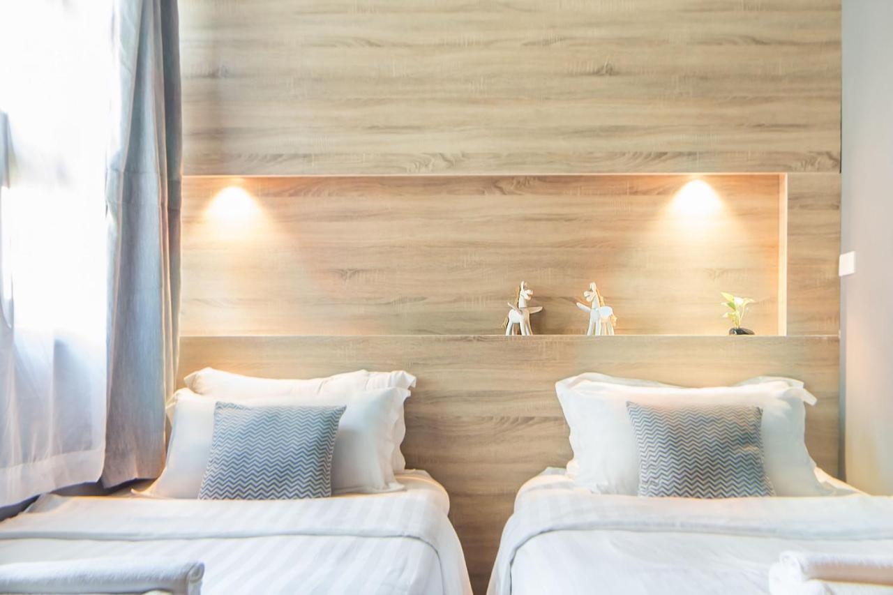 To Bed Poshtel 9 To Bed Poshtel 9