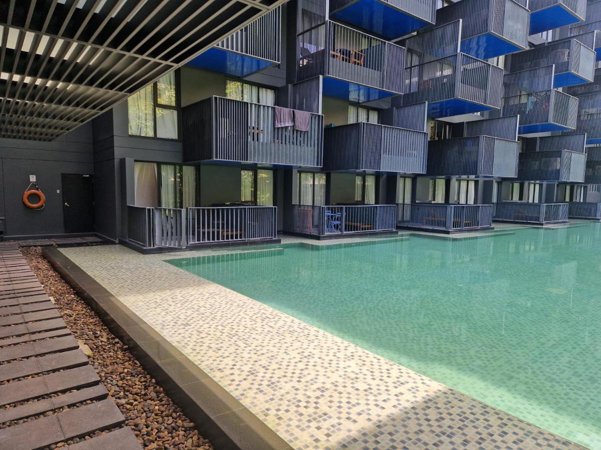 The Deck Condo Patong with Pool Access 4 The Deck Condo Patong with Pool Access 4