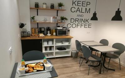 Hostal Live Barcelona 2 Hostal Live Barcelona 2