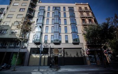 Cosmo Apartments Consell de Cent - Plaza Universitat 7 Cosmo Apartments Consell de Cent - Plaza Universitat 7